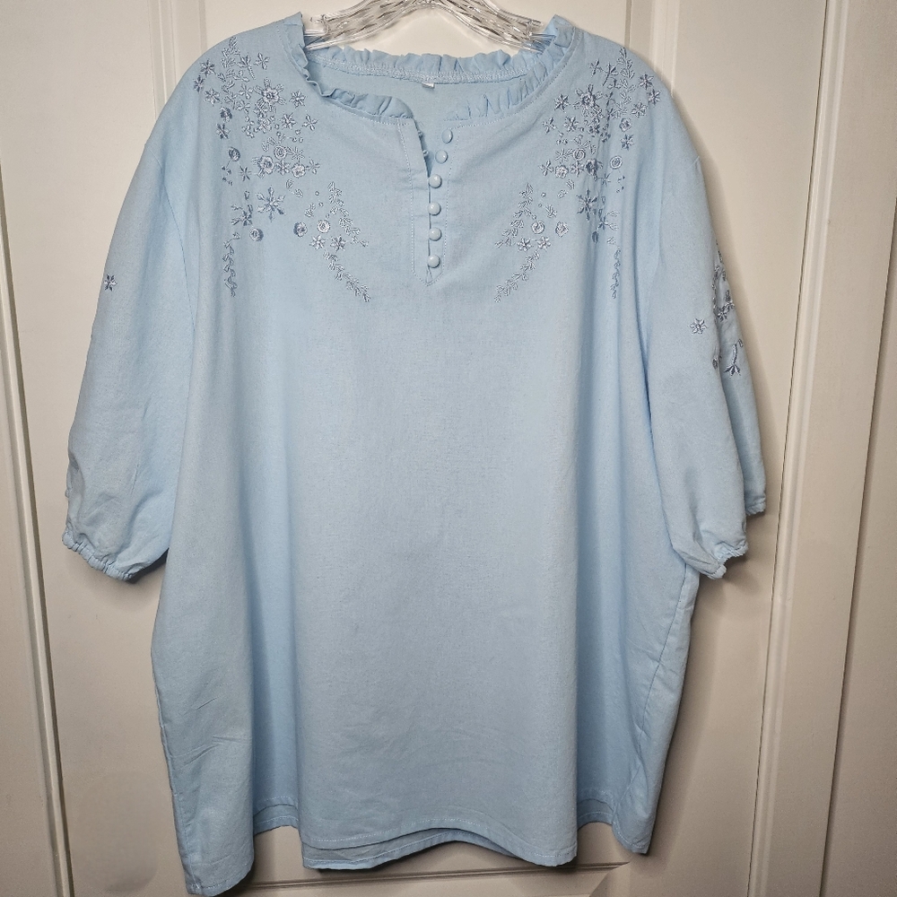 Womens Blouse XXL Light Blue Floral Embroidered Peasant Boho Cottagecore Festive - Picture 2 of 7